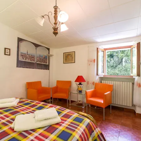 Casina Orione * Montecatini Val di Cecina